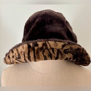NWOT Henri Bendel Vintage Collection Faux Fur Hat, Leopard Print Int Trim, OS